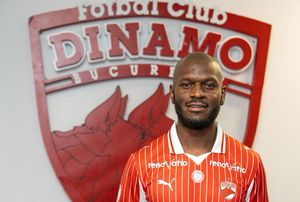Dinamo și-a adus fundaș dreapta de la ultima clasată din Cipru