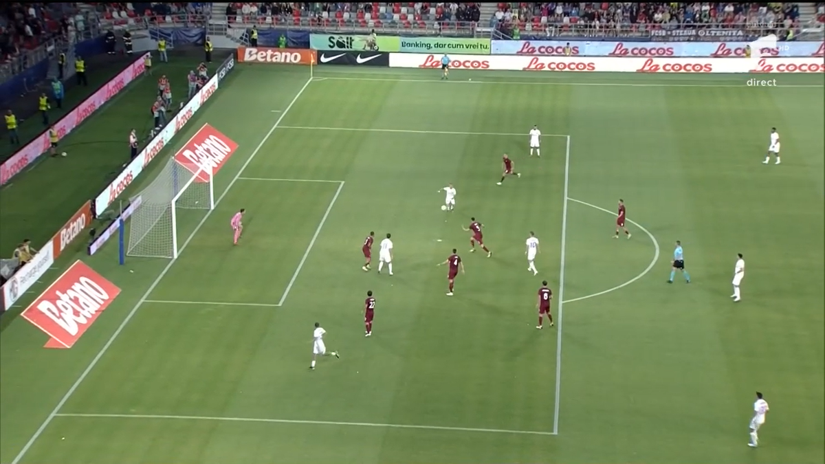 Golul marcat de Ștefănescu în FCSB - Inter D'Escaldes