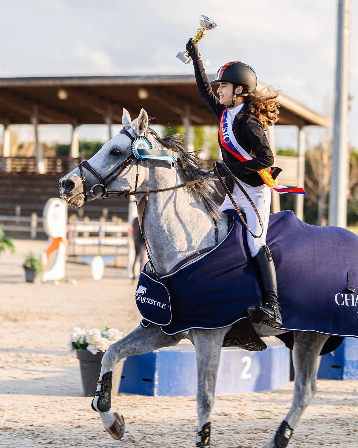 Daria Copos echitație concursuri, fiica lui George Copos