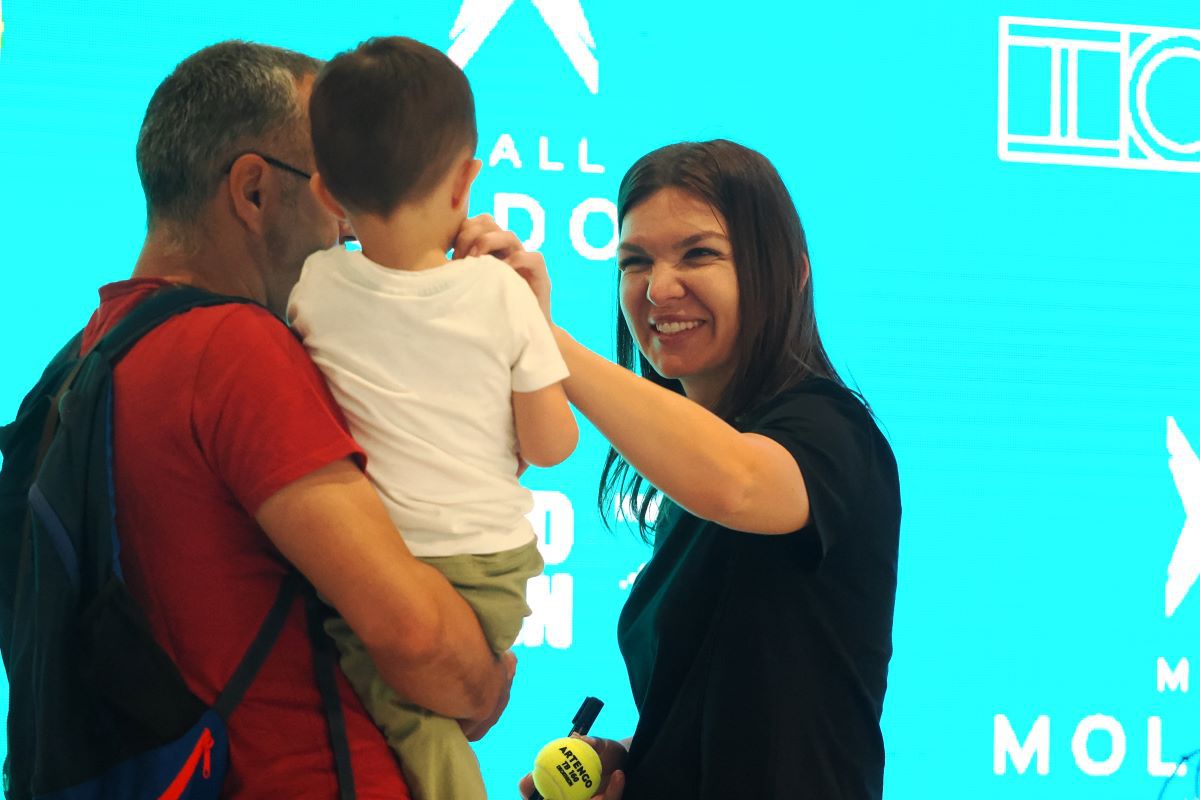 Simona Halep a făcut spectacol la Iași alături de Stan Wawrinka, Andrei Pavel și Horia Brenciu