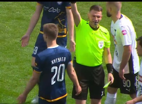 Un arbitru a fost arestat în Rusia după ce nu a dat un penalty » Riscă 7 ani de închisoare