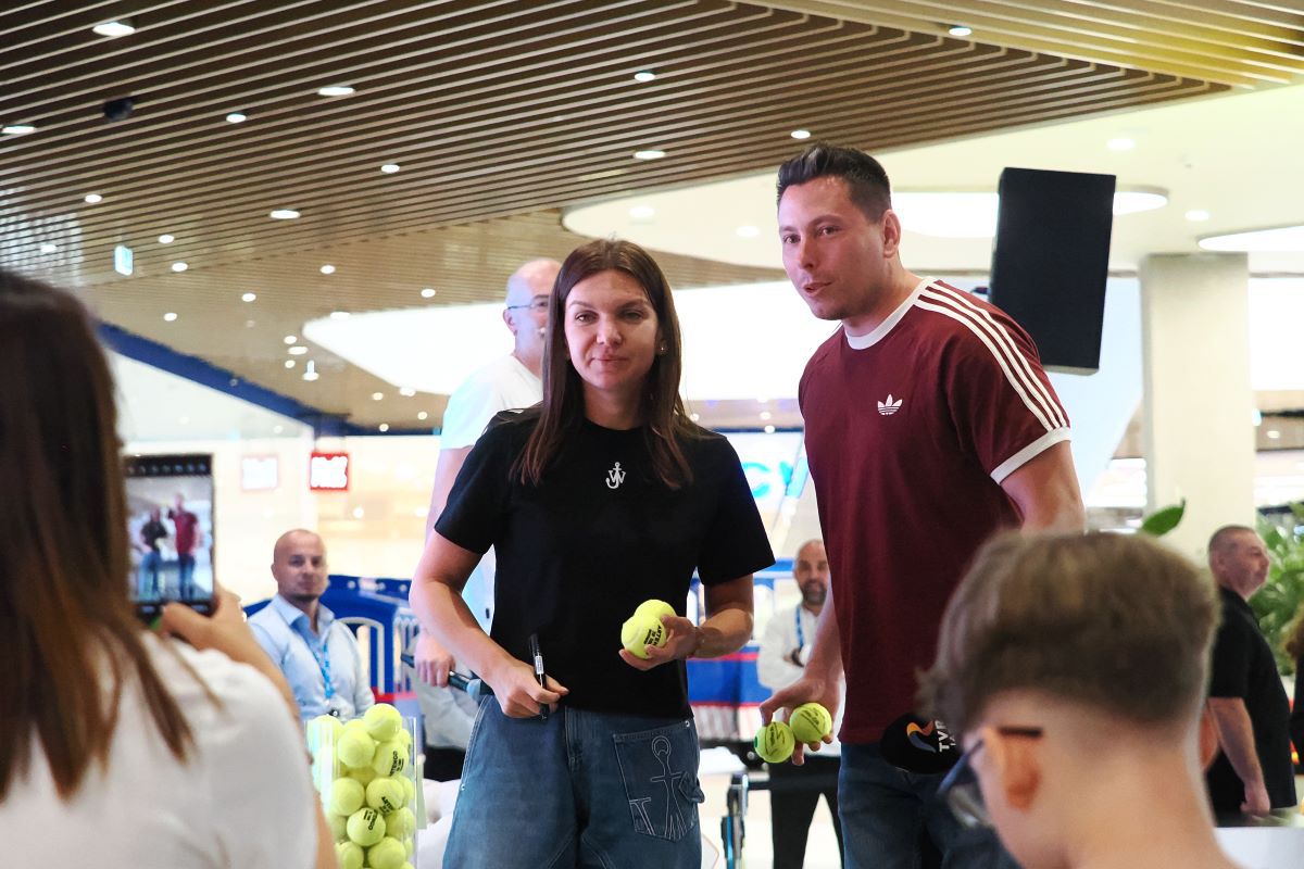 Simona Halep a făcut spectacol la Iași alături de Stan Wawrinka, Andrei Pavel și Horia Brenciu