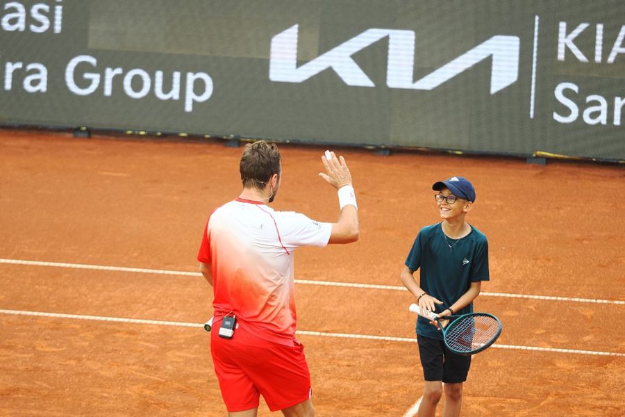 Stan Wawrinka Simona Halep a făcut spectacol la Iași alături de Stan Wawrinka, Andrei Pavel și Horia Brenciu