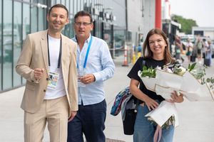 Simona Halep, întâmpinată cu flori și pregătită pentru o zi specială la Iași » A semnat sute de autografe pentru fani