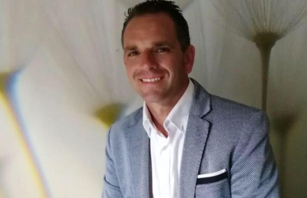 DINAMO. EXCLUSIV Spaniolii vin la București pentru a finaliza tratativele cu Ionuț Negoiță și să discute cu Vela problema stadionului! + Contra, viitorul manager general