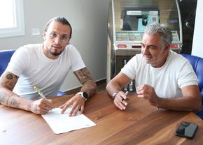 Vasile Mogoș a semnat cu noua echipă » Se va bate la promovare cu Parma lui Man și Mihăilă