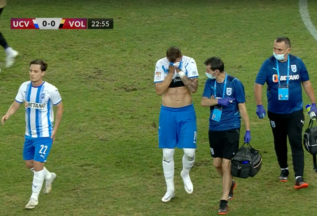 L-a sunat Gigi? :)) Ce a făcut Reghe la pauza meciului cu FC Voluntari