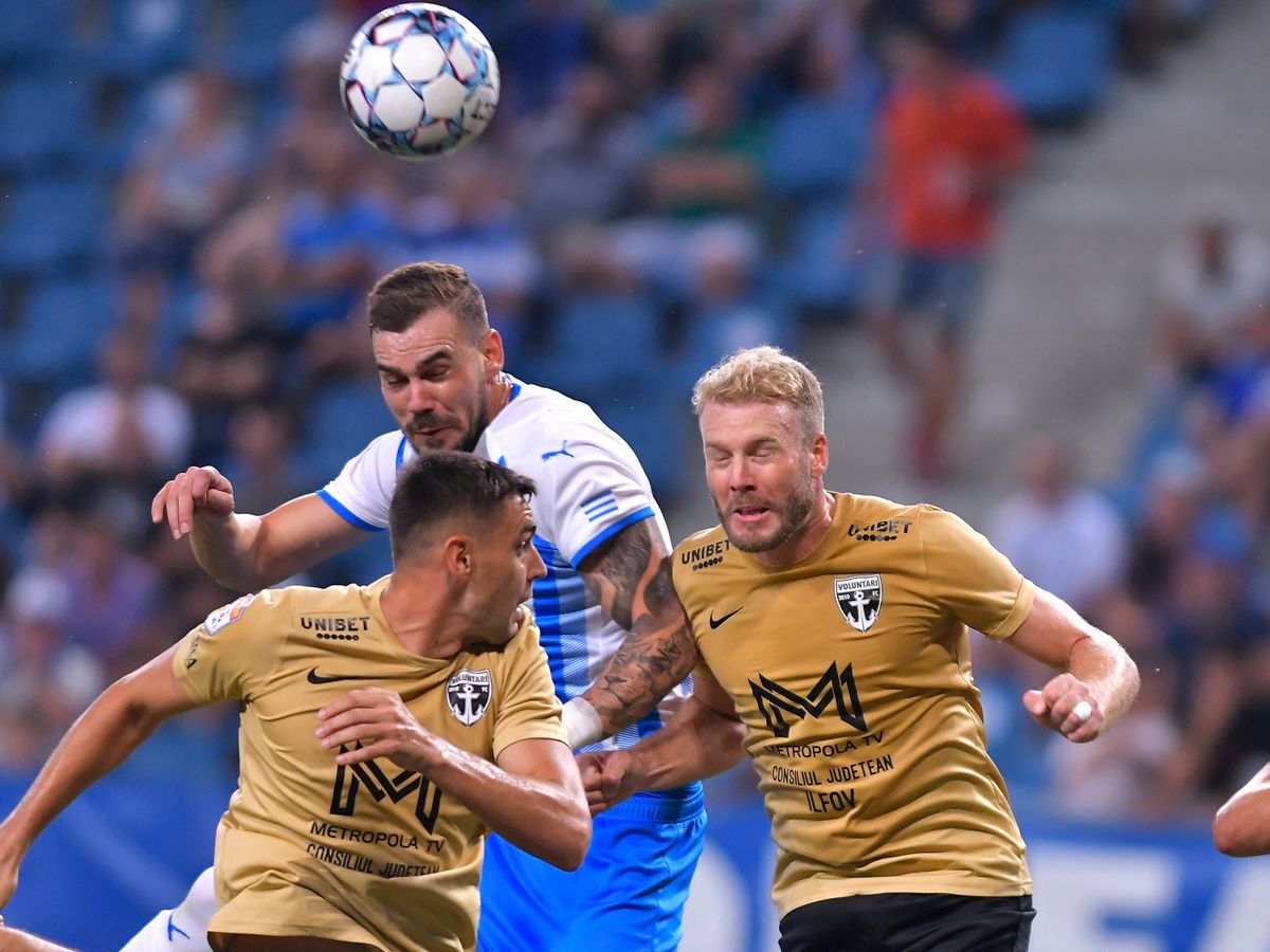 CSU Craiova - FC Voluntari 3-0 » Repriza de aur a sezonului pentru olteni! Cum a rezolvat Reghe jocul + Clasamentul ACUM