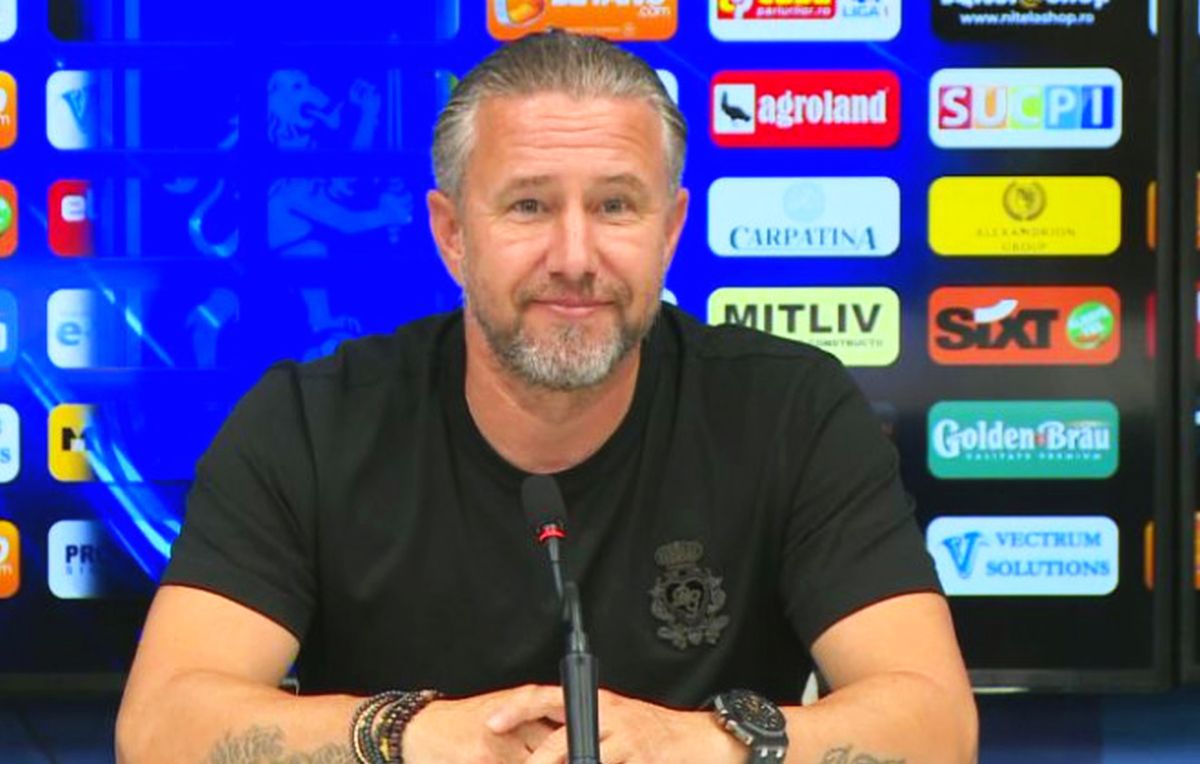 Laurențiu Reghecampf a explicat de ce l-a lăsat pe Mihai Bălașa în tribună și schimbările care au decis meciul cu Voluntari: „Ce să se întâmple?”