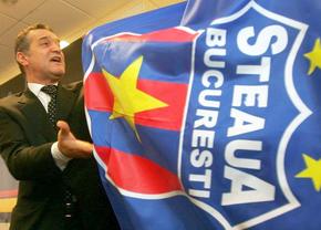 Becali, dispus să facă pace cu CSA Steaua: „Ar fi posibil dacă îl schimbă pe Dîncu, care e de la SRI, și vine unul de la PSD, unde sunt înțelepți”