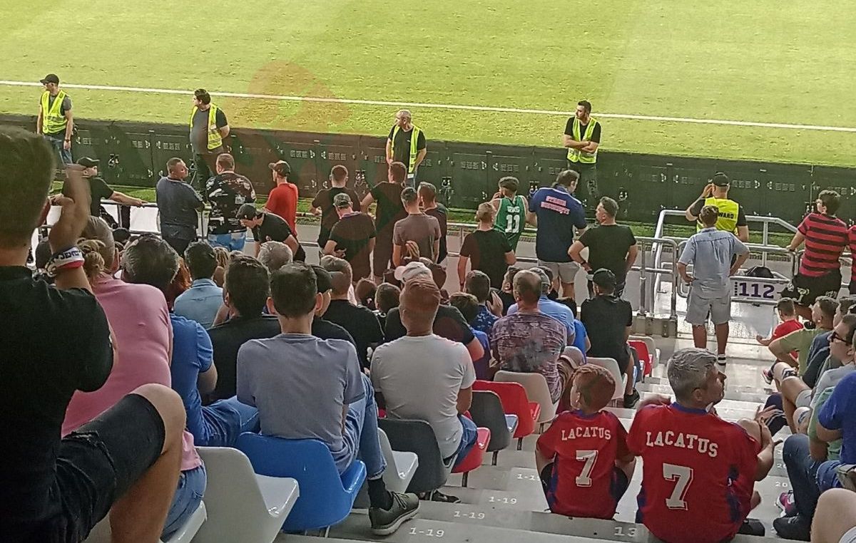 Două generații cu „Lăcătuș” pe spate la CSA Steaua - Metaloglobus