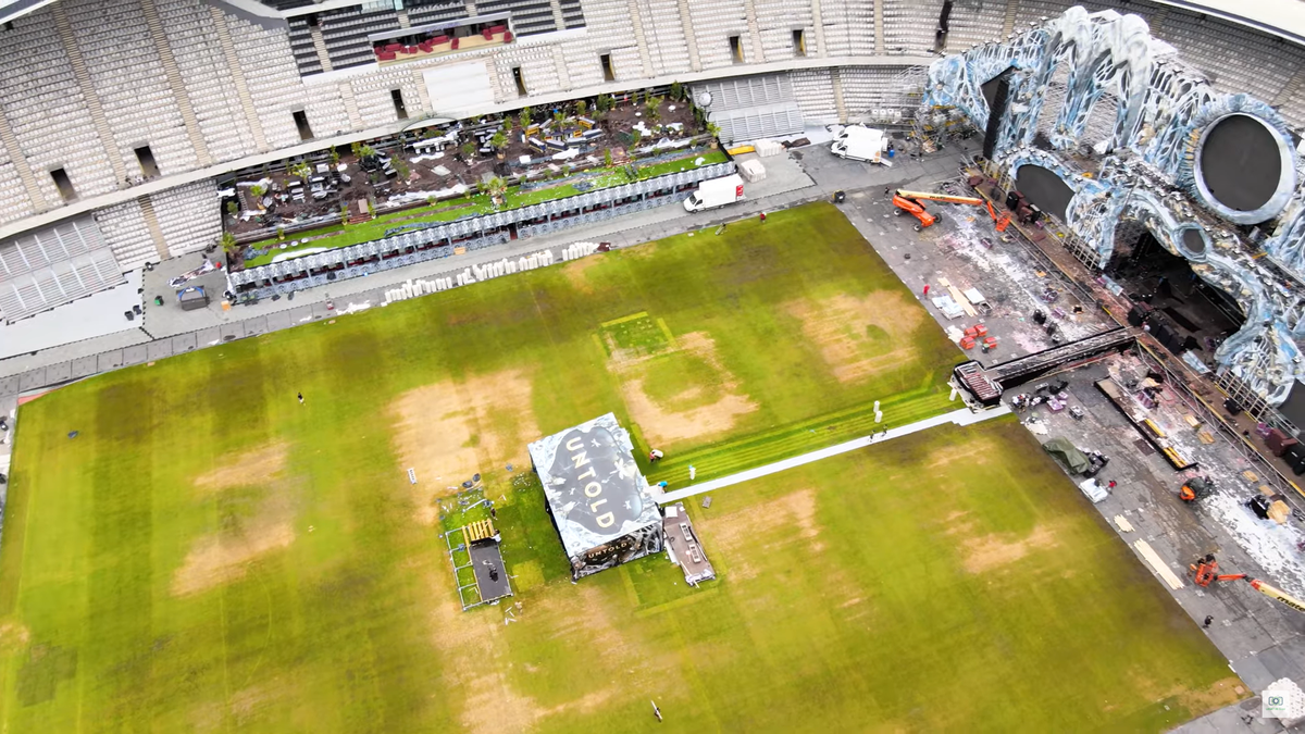 Cum poate să arate gazonul pe Cluj Arena, după festivalul Untold