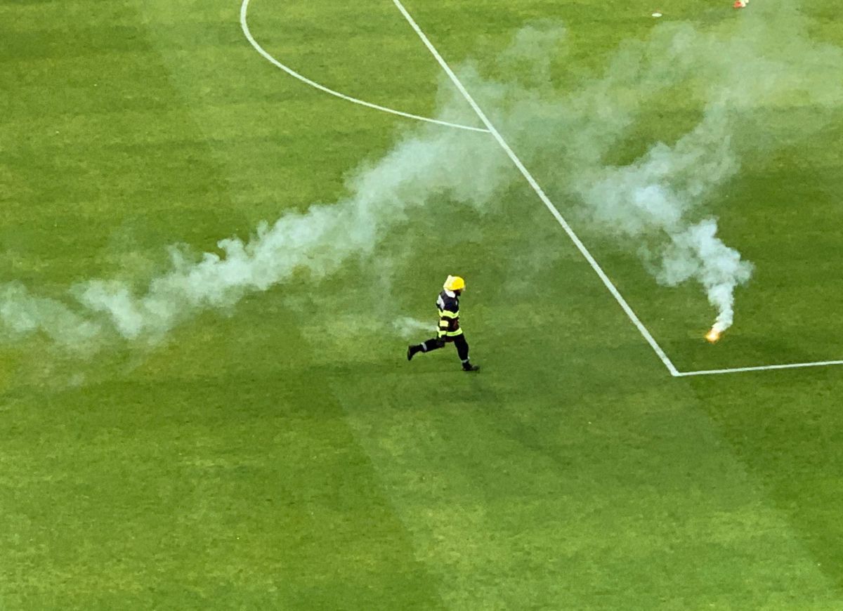 Toate reacțiille după Steaua - Metaloglobus 1-1 » Daniel Oprița, nervos: „Superficiali! Le-am spus că nu joacă numele!”