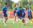 Distracție la antrenamentul FCSB » Cum i-a testat Neubert pe jucători + Charalambous s-a băgat la joc