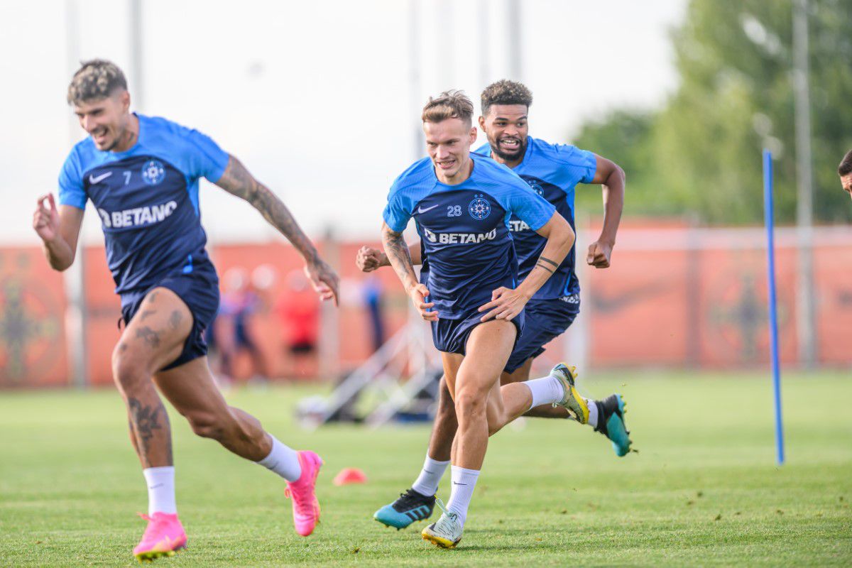 Distracție la antrenamentul FCSB » Cum i-a testat Neubert pe jucători + Charalambous s-a băgat la joc