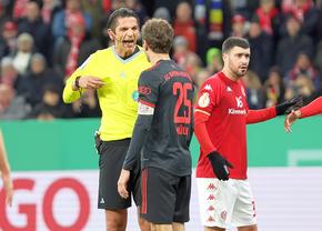 Incidentul lui Florinel Coman cu Istvan Kovacs e nimica toată » Ce i-a strigat un arbitru din Bundesliga lui Thomas Muller!