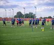 Distracție la antrenamentul FCSB » Cum i-a testat Neubert pe jucători + Charalambous s-a băgat la joc