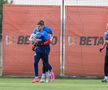 Distracție la antrenamentul FCSB » Cum i-a testat Neubert pe jucători + Charalambous s-a băgat la joc