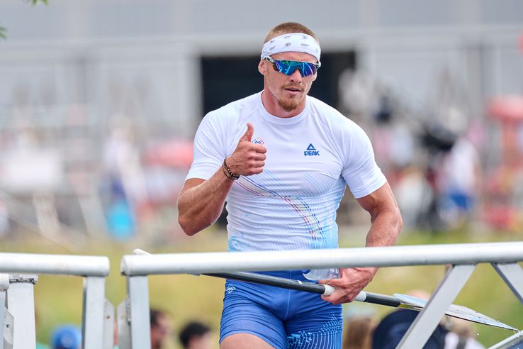 Cătălin Chirilă, locul 1 în finala B la canoe-1 1000 de metri. Foto: Raed Krishan