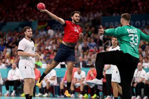 Germania - Spania, prima semifinală a competiției de handbal masculin de la Jocurile Olimpice, decisă de prestația COLOSALĂ a unui portar! Procentaj de 49% al mingilor apărate