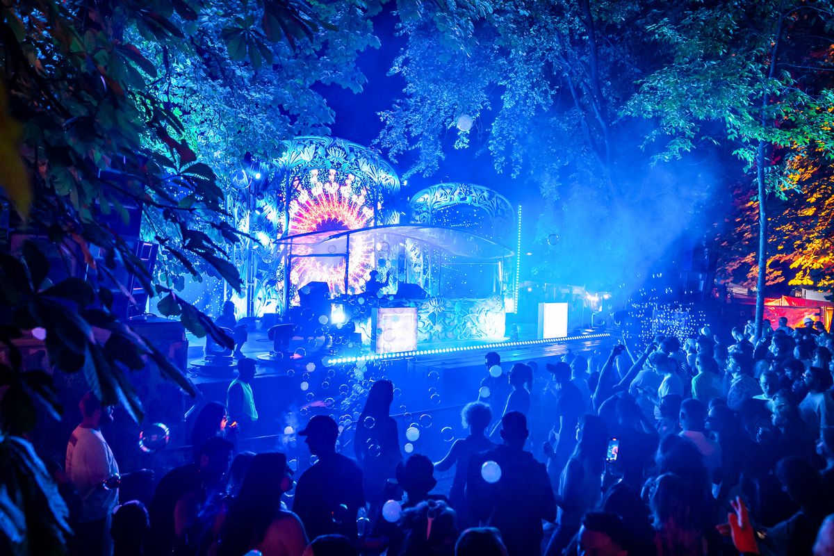 Nebunie, aseară, pe Cluj Arena » Au închis stadionul la Untold: fanii au răbufnit la porți