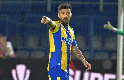 Paul Papp are meciurile lui! Fundașul a făcut din nou iureș la interviu: „M-am răstit la el. Suntem la fotbal, mânca-v-aș gura voastră! Iar mă «aprind»”