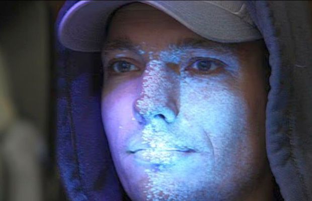 Armă high-tech pe stadioane » Din acest sezon, Poliția va folosi un spray special cu markeri ADN, testat pe infractori!