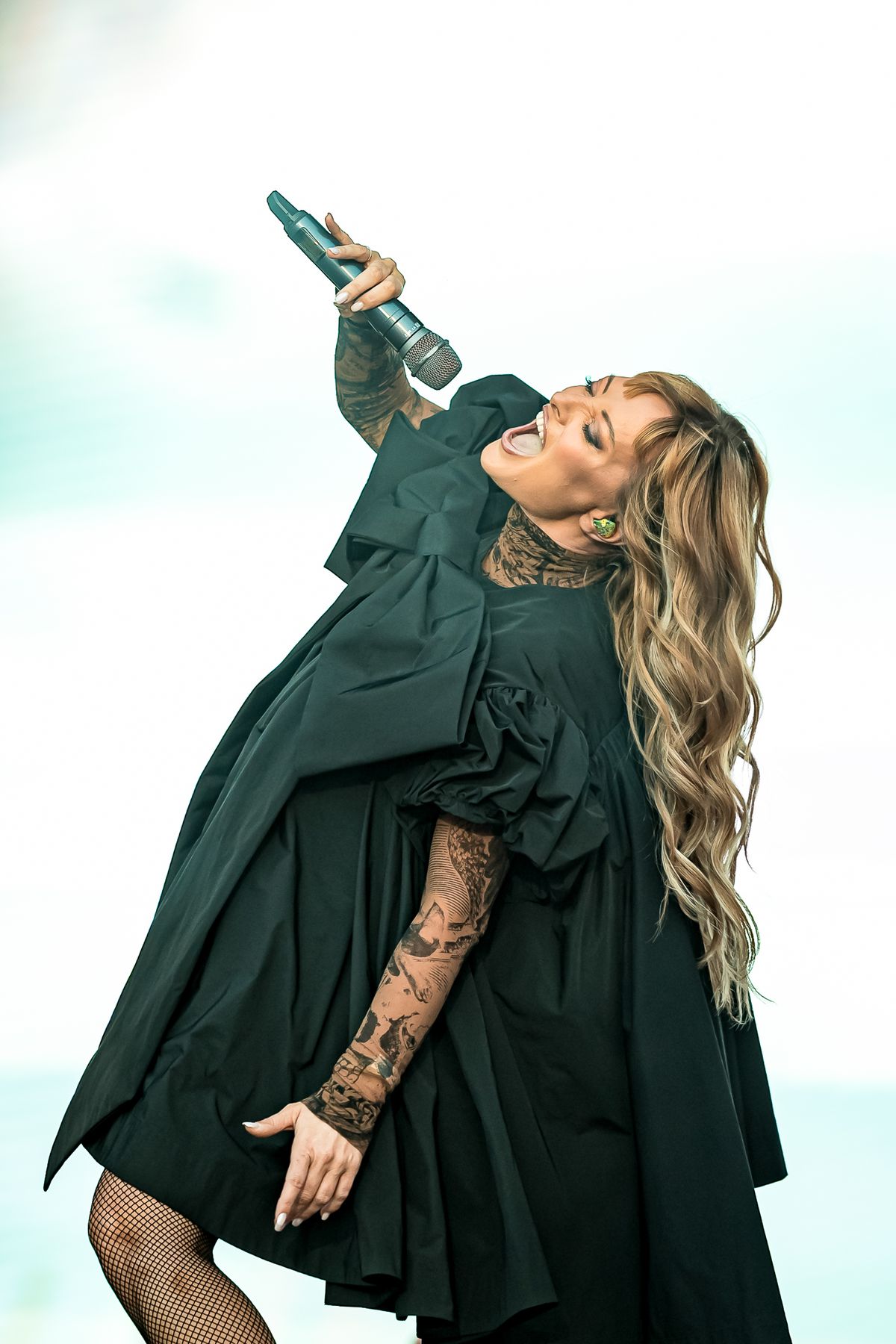 Nebunie, aseară, pe Cluj Arena » Au închis stadionul la Untold: fanii au răbufnit la porți