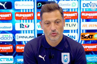 Rădoi are probleme cu doi jucători la Craiova: „Sunt cu ochiul umflat”