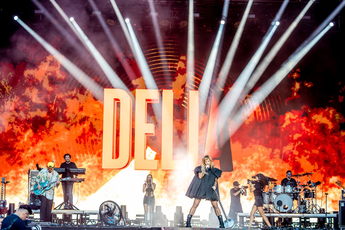 Nebunie, aseară, pe Cluj Arena » Au închis stadionul la Untold: fanii au răbufnit la porți