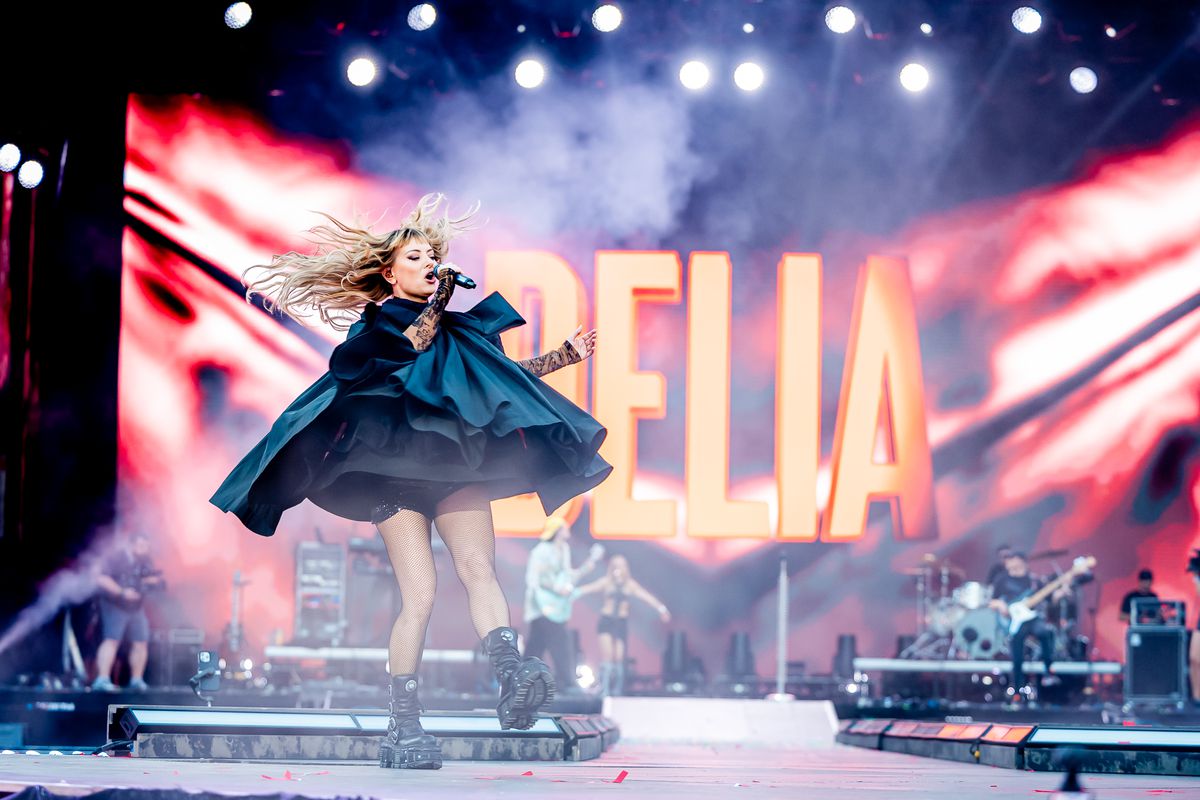 Nebunie, aseară, pe Cluj Arena » Au închis stadionul la Untold: fanii au răbufnit la porți