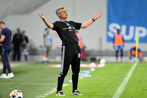 Dărâmat total, Sabău și-a DISTRUS jucătorii: „Rușinos! Au intrat cu «aere» de vedete, echipă mediocră”