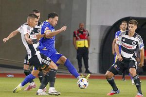 Remiză incoloră în U Cluj - Petrolul » Clasamentul la zi în Superliga
