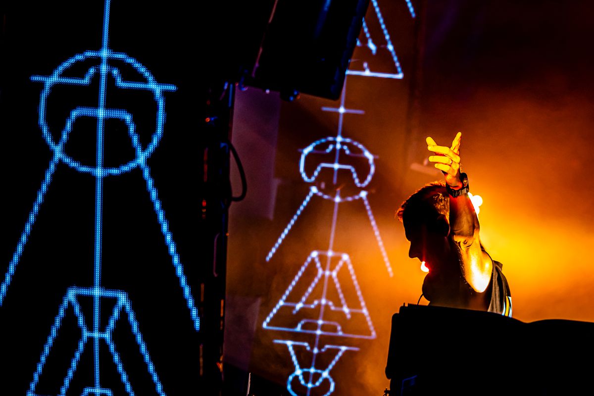 Nebunie, aseară, pe Cluj Arena » Au închis stadionul la Untold: fanii au răbufnit la porți