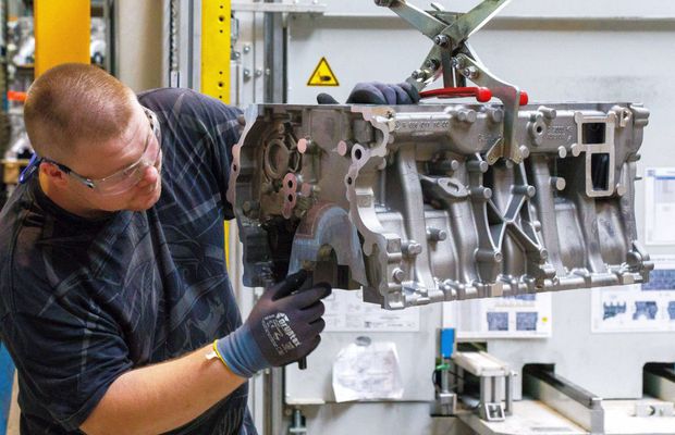 Un gigant din industria auto tocmai a intrat și pe piața din România » 3 fabrici în țara noastră