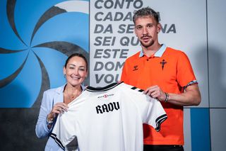 Haos incredibil în La Liga: Horațiu Moldovan și Ionuț Radu n-au primit încă drept de joc!