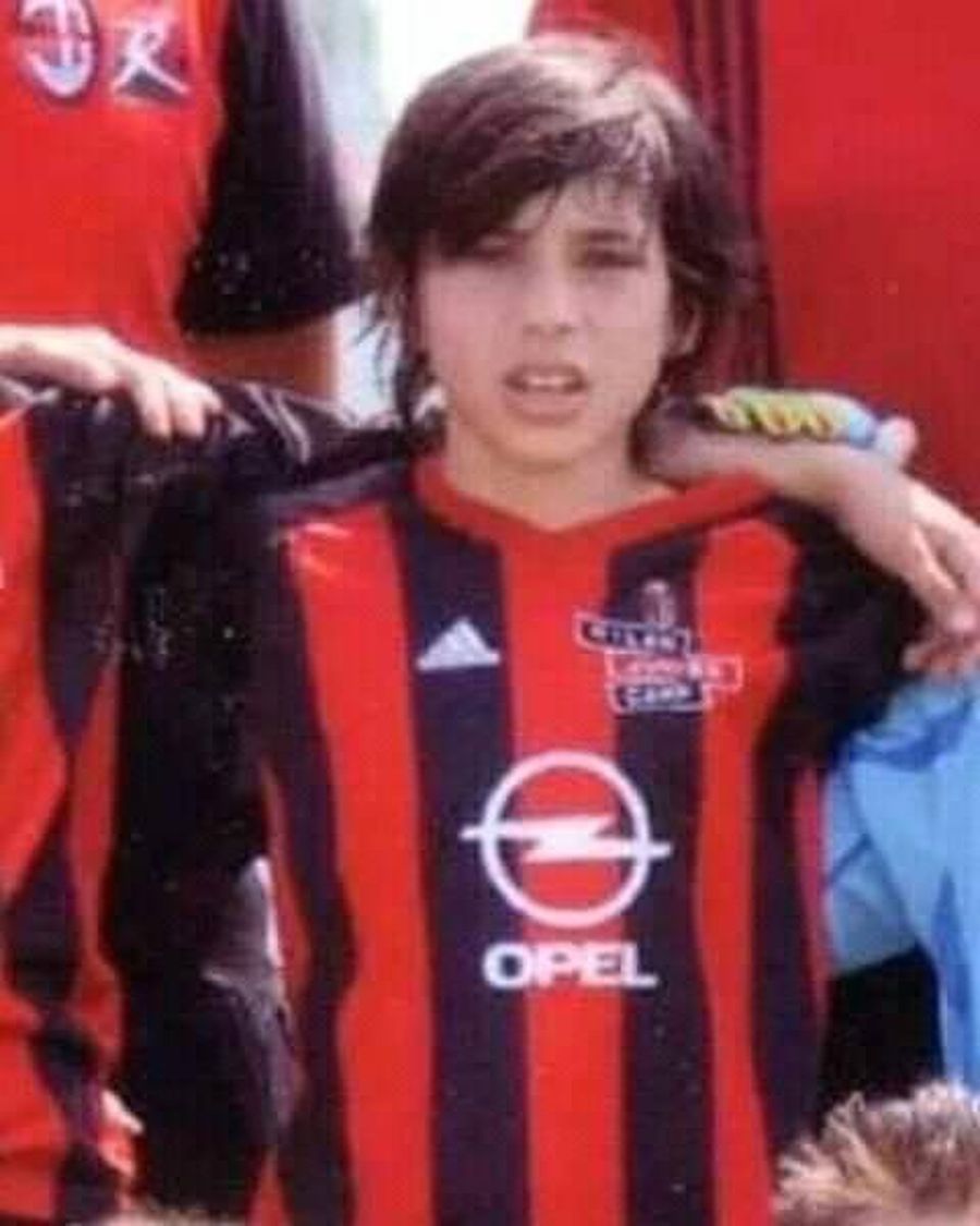 „Noul Pirlo” e la AC Milan! „Diavolii” l-au prezentat oficial pe Sandro Tonali