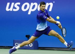Novak Djokovic continuă lupta cu istoria! De neoprit la US Open: victorie clară cu Berrettini + cum arată semifinalele