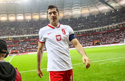 Respect, Lewa! Cum a reacționat Robert Lewandowski când fanii polonezi au huiduit protestul naționalei Angliei
