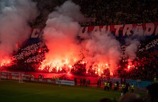 Spectacol de Liga 1 în Dinamo - Steaua » Scenografii impresionante + mesaje acide
