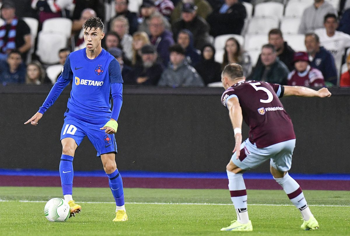 L-a „citit” pe Octavian Popescu, șters în West Ham - FCSB: „Este prea firav psihic. S-a stins încă din play-off-ul trecut”