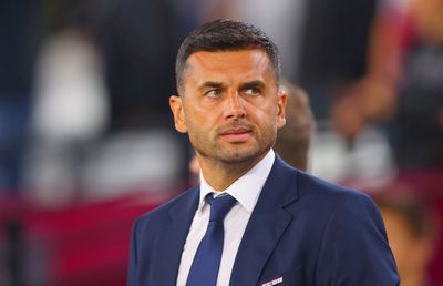 Dică a prăbușit FCSB la Londra » Decizia care a schimbat soarta meciului cu West Ham