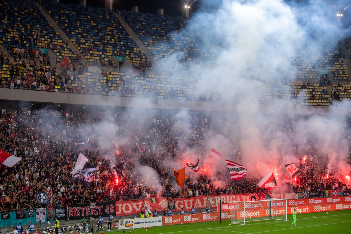 Dinamo - CSA Steaua, fani