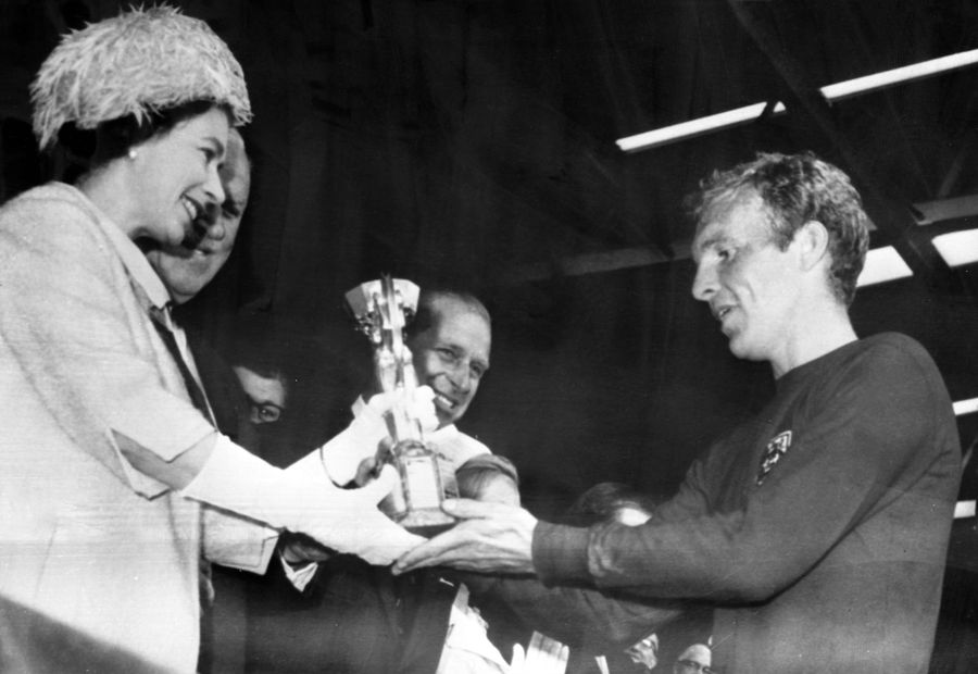 Foto: Imago Images Cele mai frumoase 3 momente cu Regina Elisabeta a II-a alături de sportivii britanici: „Dacă ea va fi acolo, ar fi bine să fiu acolo. Și dacă sunt acolo, mai bine câștig”