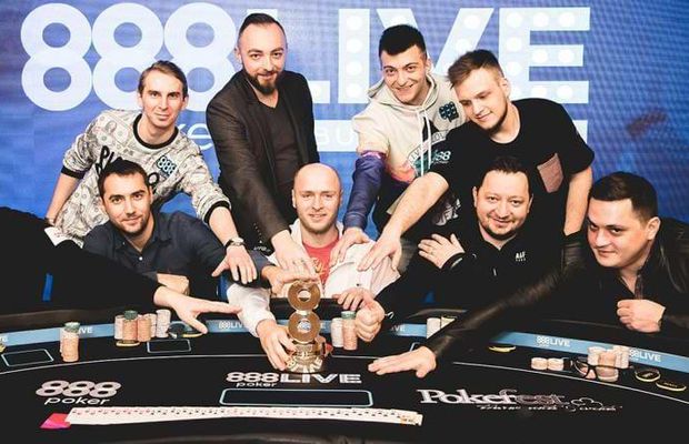 Cât de profitabil este să faci Deal la masa finală a unui turneu de poker?