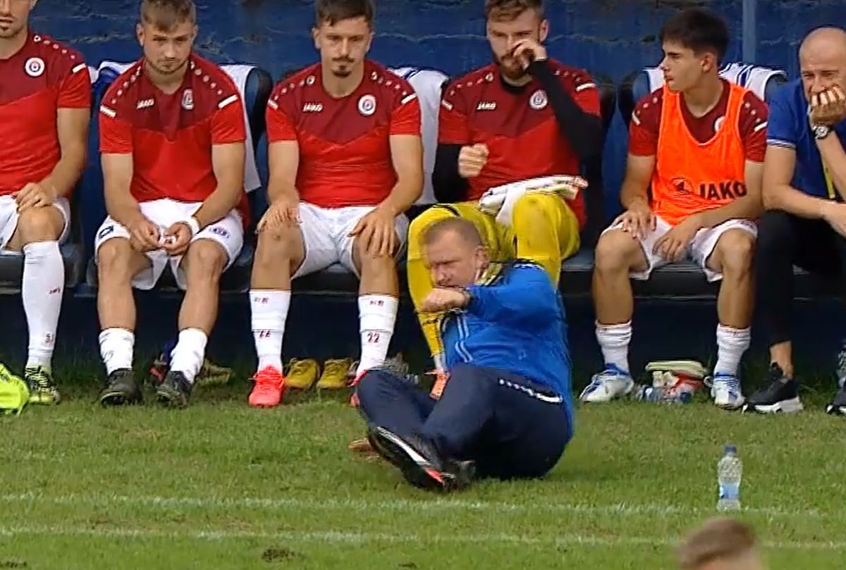 UPSSS! Dorinel Munteanu, pus la pământ în Progresul Spartac - Oțelul » Moment amuzant în deschiderea etapei de Liga 2