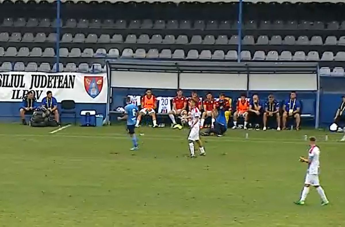 UPSSS! Dorinel Munteanu, pus la pământ în Progresul Spartac - Oțelul » Moment amuzant în deschiderea etapei de Liga 2