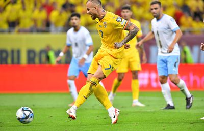 România, ce acțiune! Filmul fazei excelente care a dus la golul lui Alibec