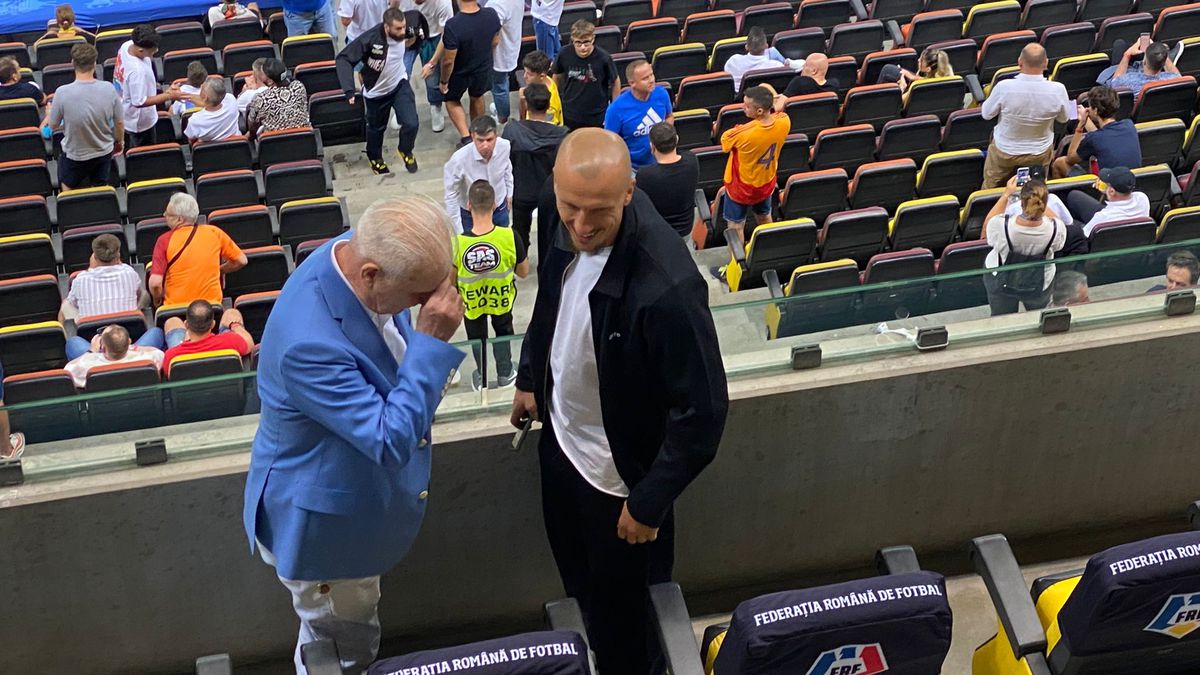 Marele absent n-a putut sta departe » Cum a fost surprins pe Arena Națională la România - Israel