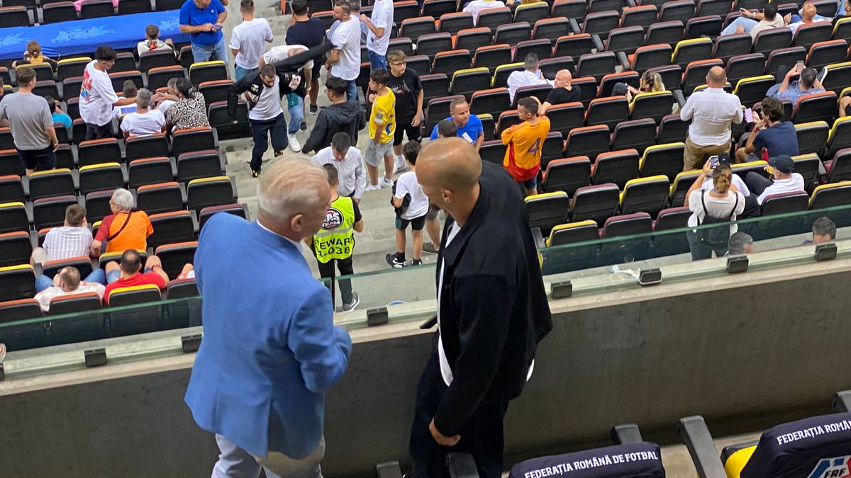 Marele absent n-a putut sta departe » Cum a fost surprins pe Arena Națională la România - Israel